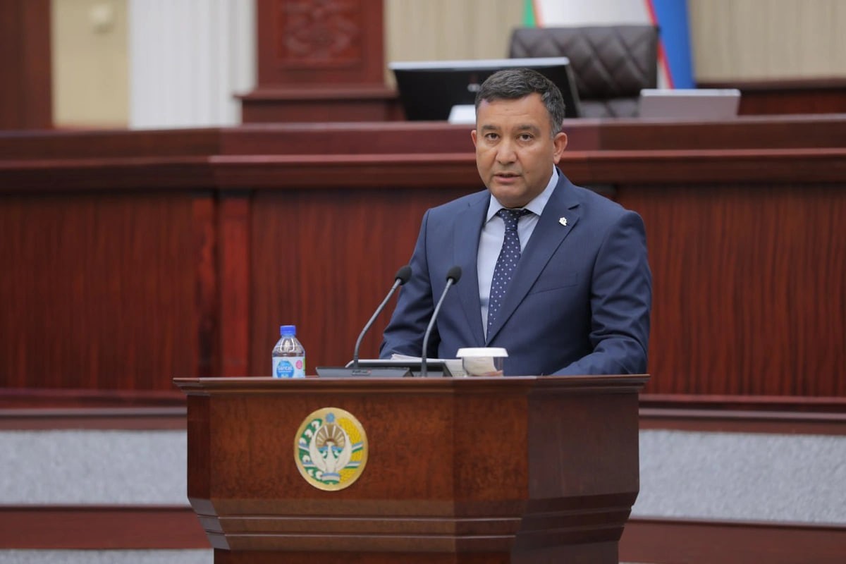 Deputatlar qonunga atom energiyasini tinch maqsadlarda foydalanish to`g`risidagi konseptatsiyaga muvofiq ravishda tasdiqlangan o`zgartirishlar kiritilgan
