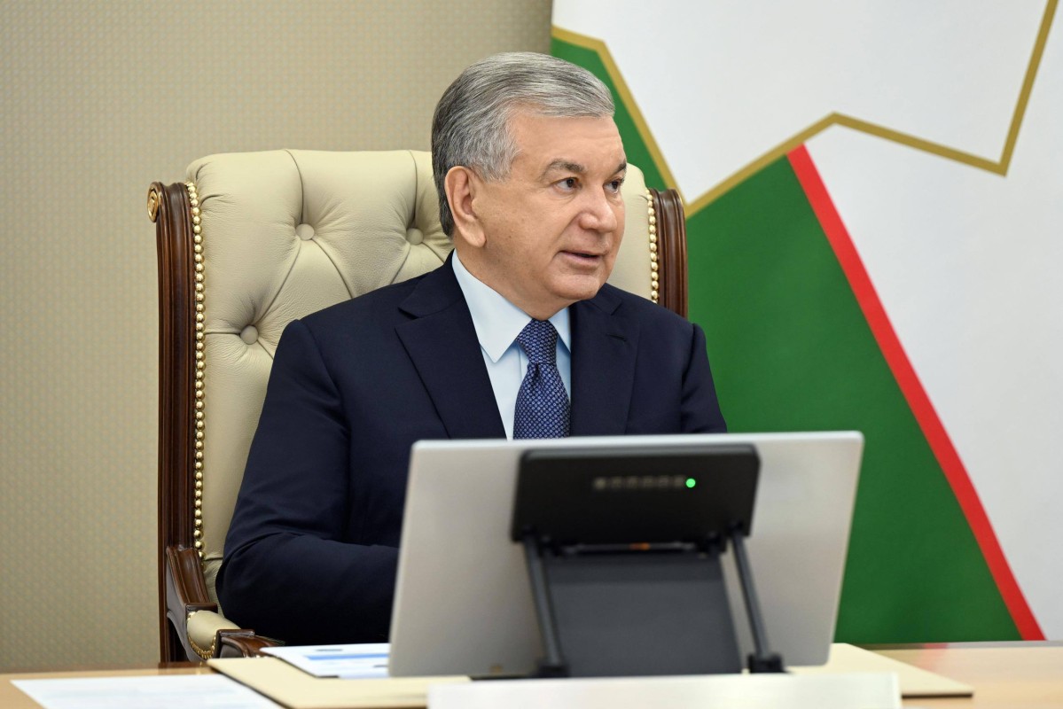Президент Шавкат Мирзиёев ознакомился с презентацией по мерам обеспечения стабильности на нефтегазовом рынке,